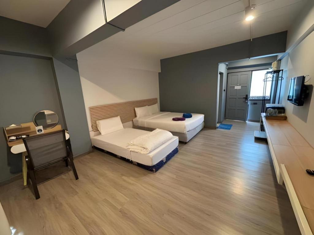 Watket Hotel Чиангмай Экстерьер фото